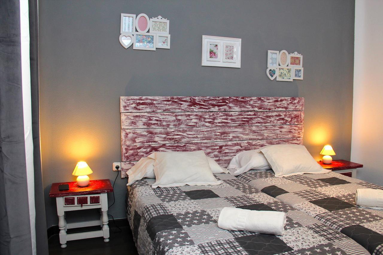 โอเอซิส แบ็กแพกเกอร์ โตเลโด Hostel ภายนอก รูปภาพ